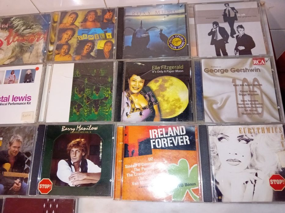 Conjunto de 24 Cds Originais Música Diversa