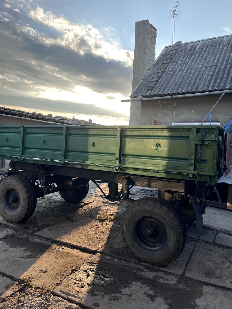 Прице в гарному стані