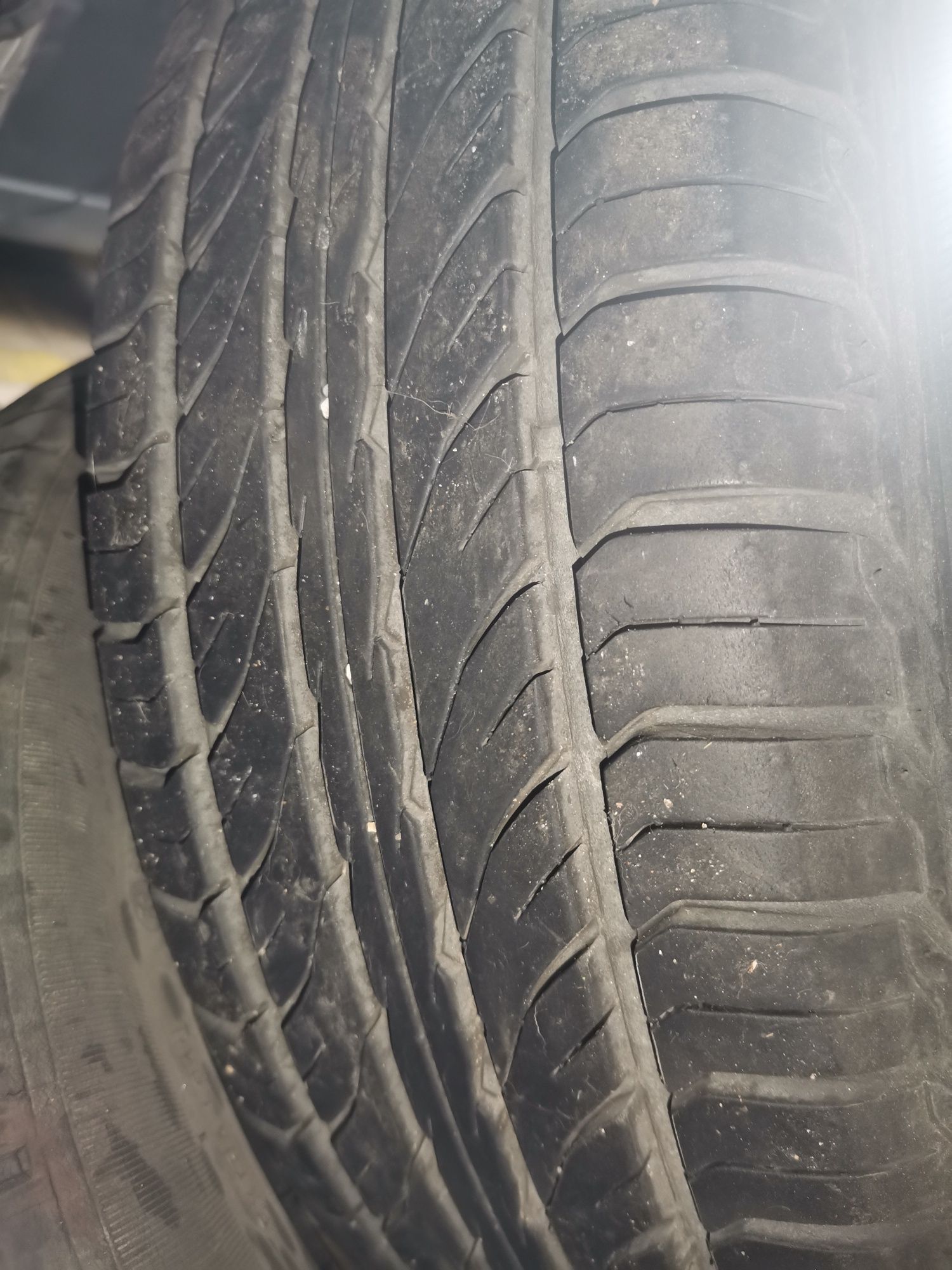 4 Jantes 15 4x100 + 4 Pneus novos