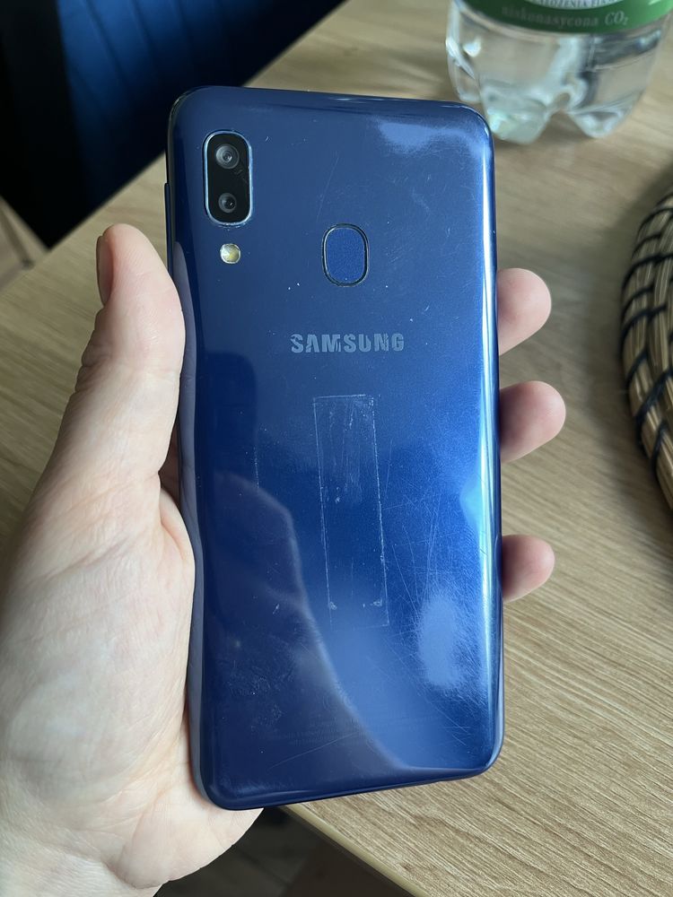 Samsung Galaxy A20
