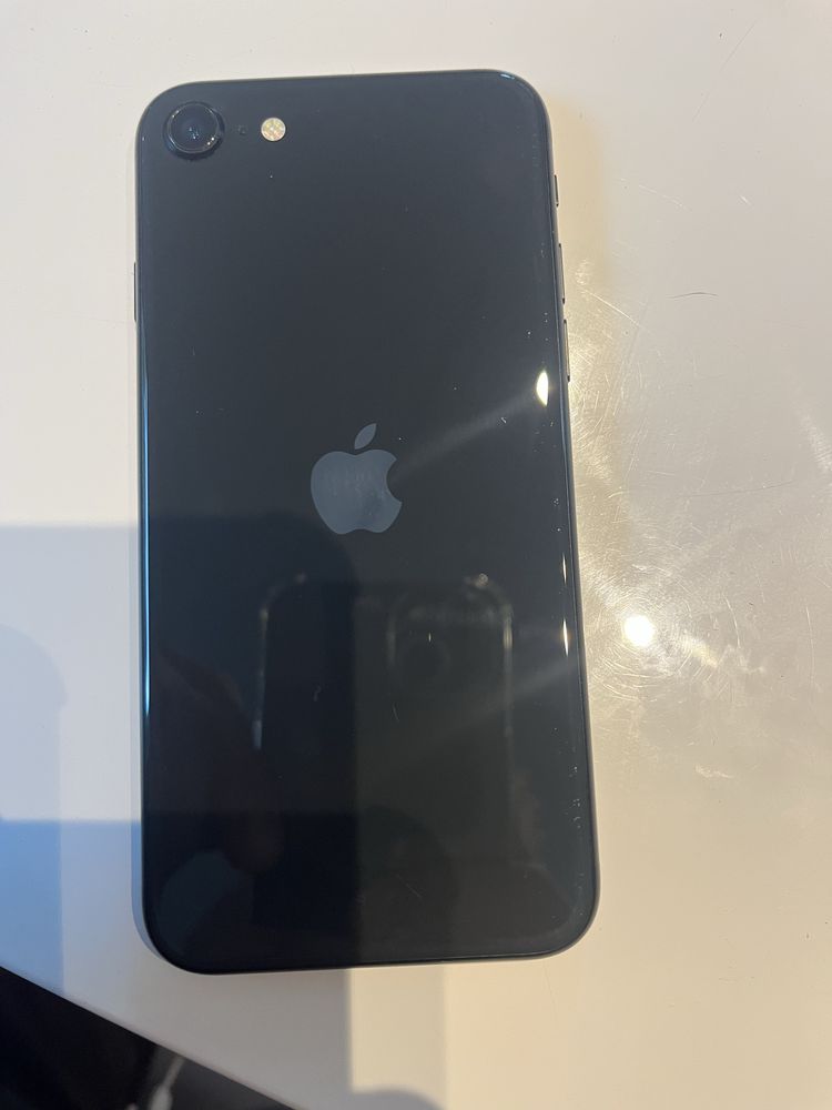 iPhone SE 2020 Ładny stan