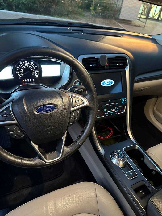 Ford Fusion 2016 • 2.0 EcoBoost • AWD (полный привод)