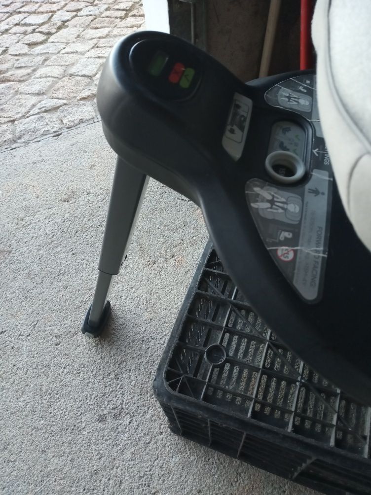 Cadeira auto Joie rotativa 360° muito bom estado