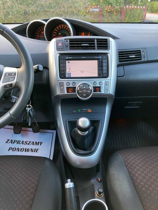 TOYOTA VERSO* 1.8 147KM* 10.2011r* 147.457km!! SERWIS*KAMERA*NAVI*