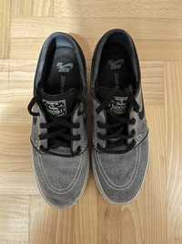 Buty Nike SB Janoski