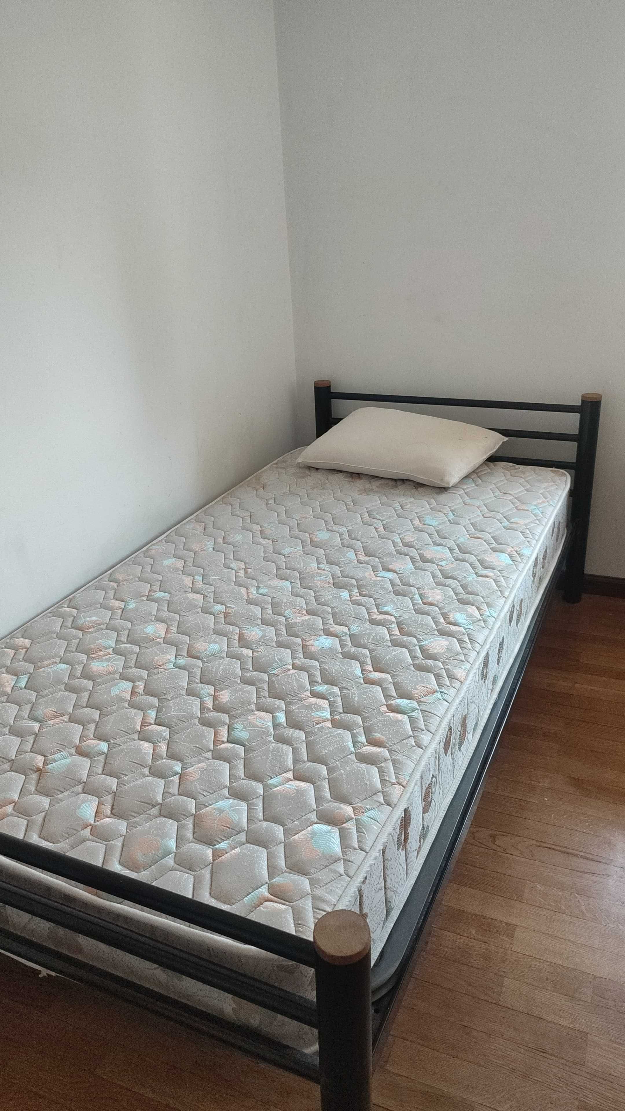 1-2 quartos vagos para estudantes (f/m) - Apartamento T3 Coimbra