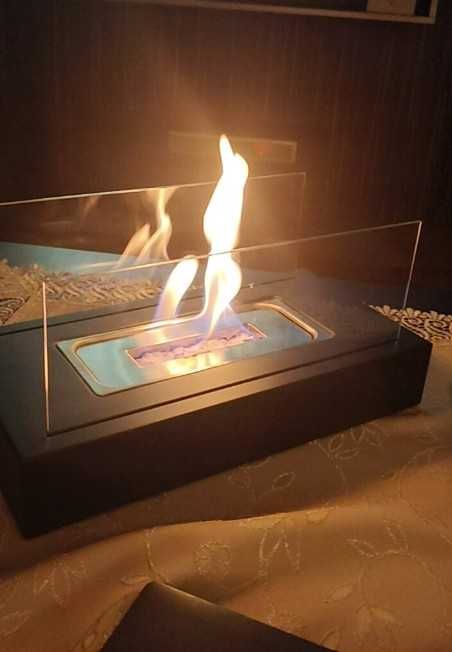 Biokominek Szklane Ścianki Wolnostojący Bezdymny do Domu na Taras