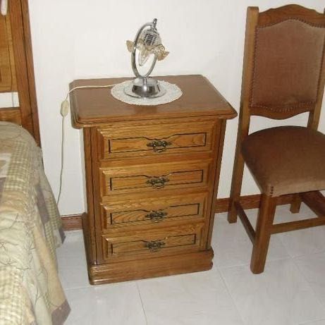 Mobília de quarto com cómoda
