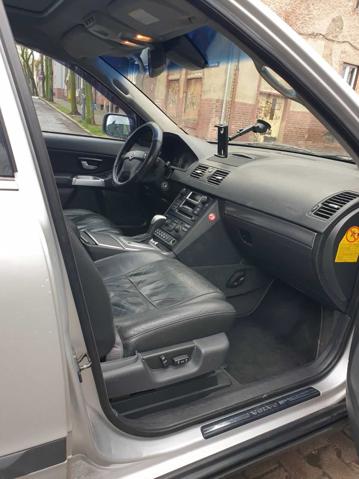 Spredam Volvo XC90 2.4d