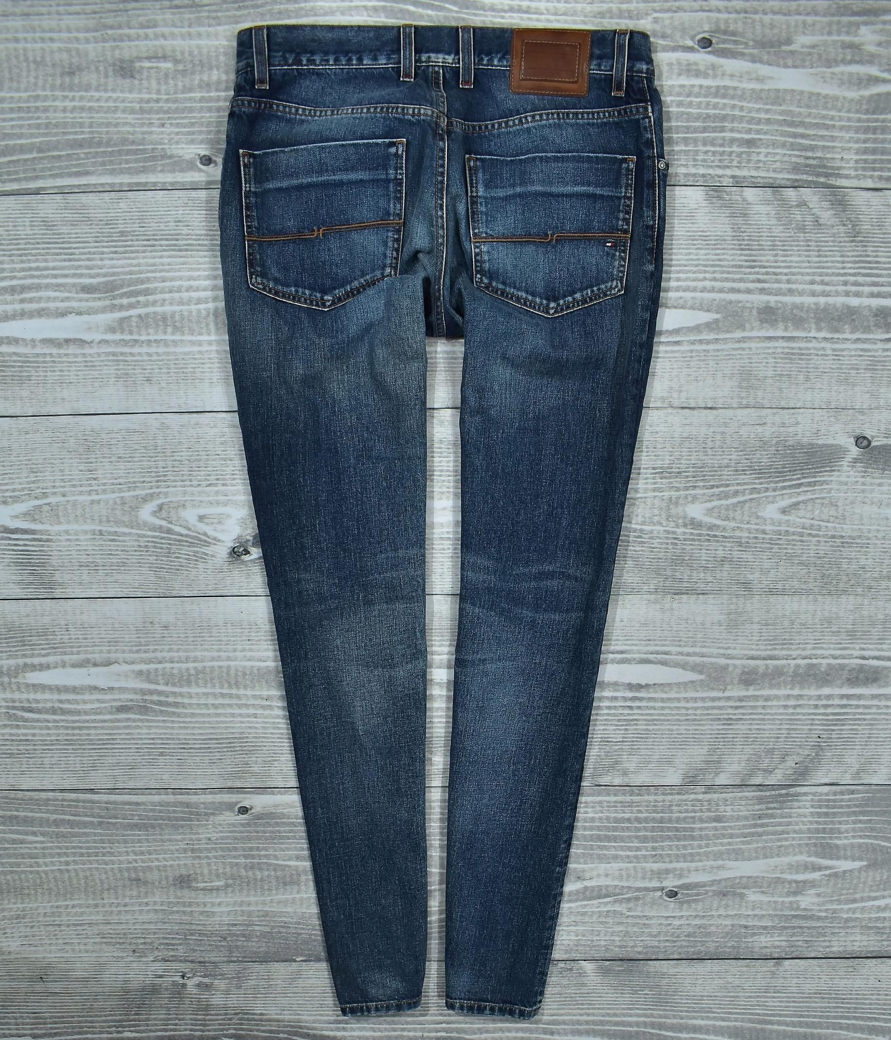 TOMMY HILFIGER Spodnie Jeansowe Straight W32 L34