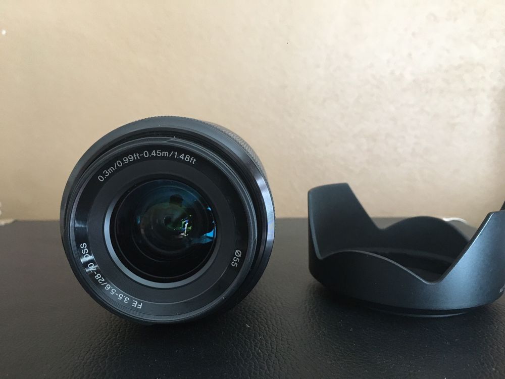 Vendo Sony FE 3.5-5.6 / 28-70mm Kit Lens