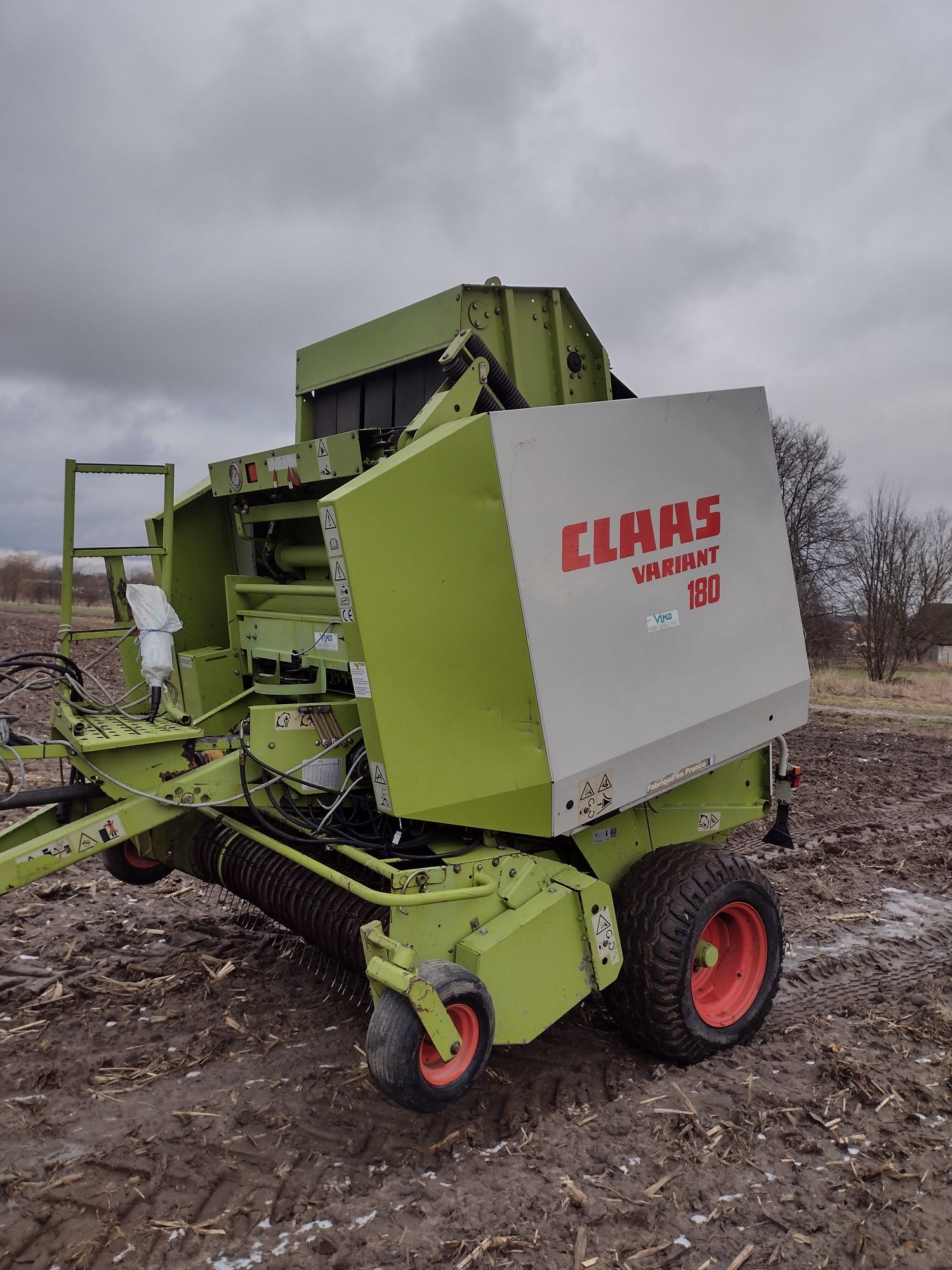 Claas Variant 180 w oryginale bardzo dobry stan,pasowa zmiennokomorowa