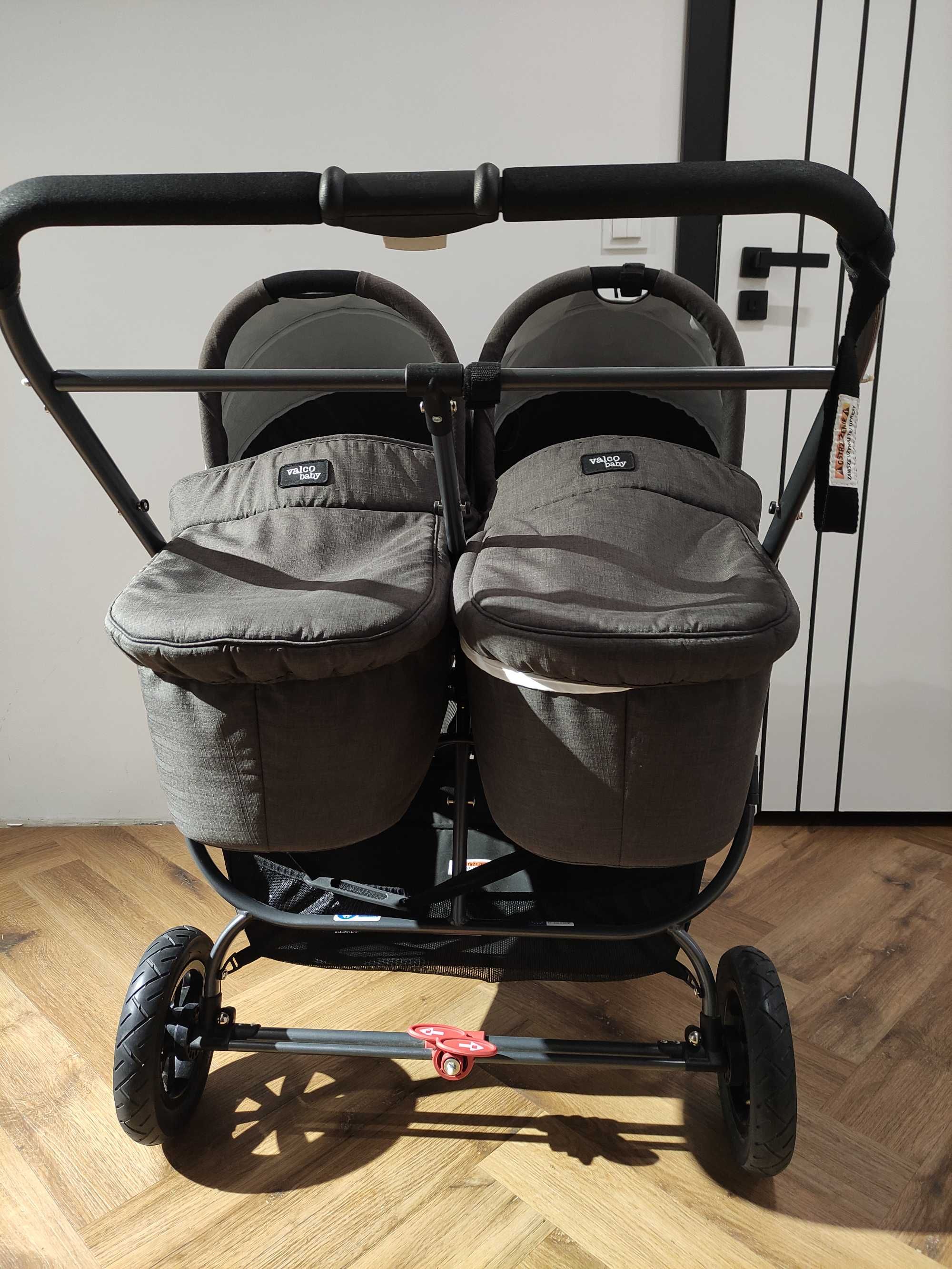 Wózek dla bliźniaków. Valco Snap Duo Sport Nowy + 2 gondole.