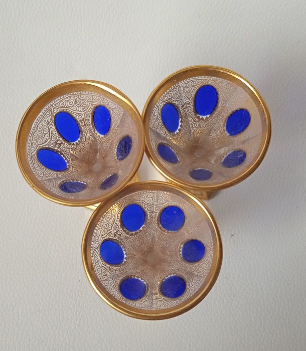 Рюмки хрустальные винтажные Богемия.