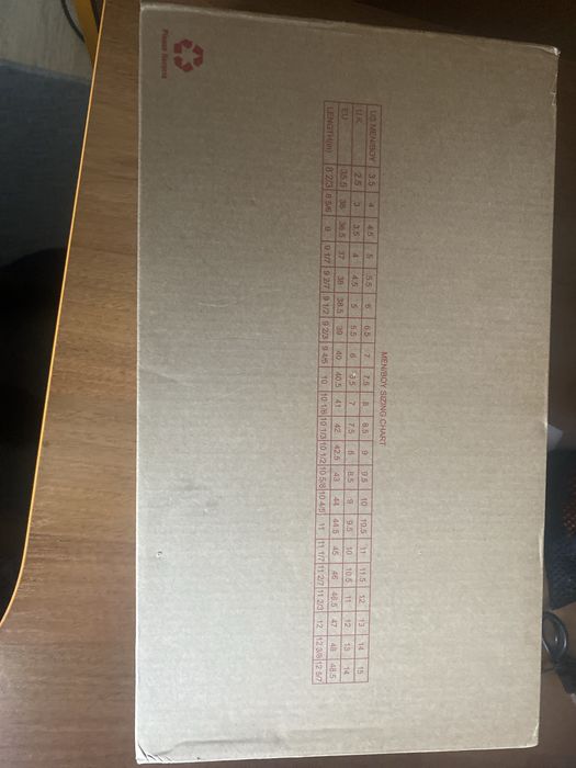 Чоловічі кеди низькі Levi's (розмір 43) Коричневі