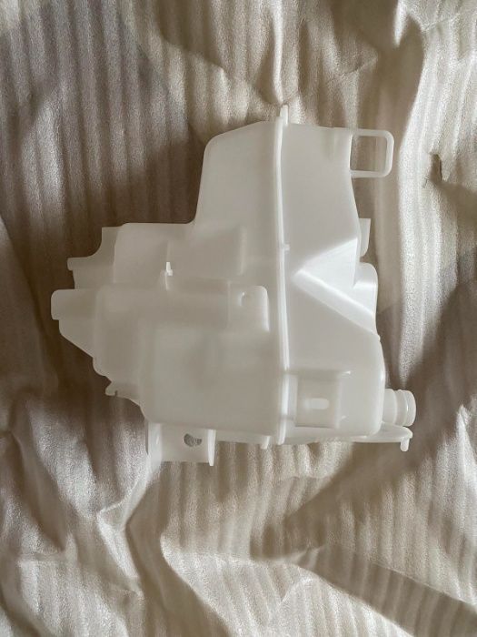 Бачок омывателя Mazda 3 BP, Mazda CX30 2019-2022 USA