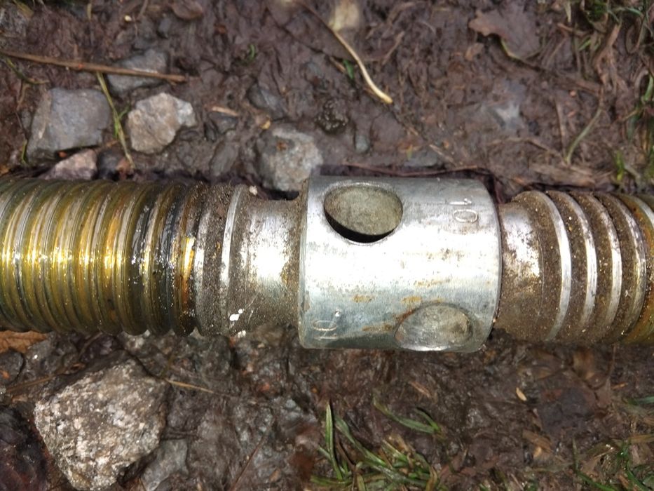 Стяжка( знімач) гусенець