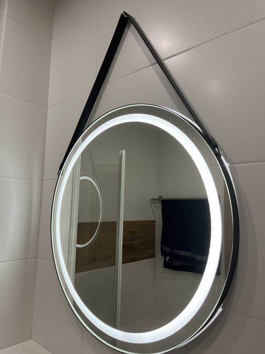 Lustro łazienkowe LED średnica 65 cm