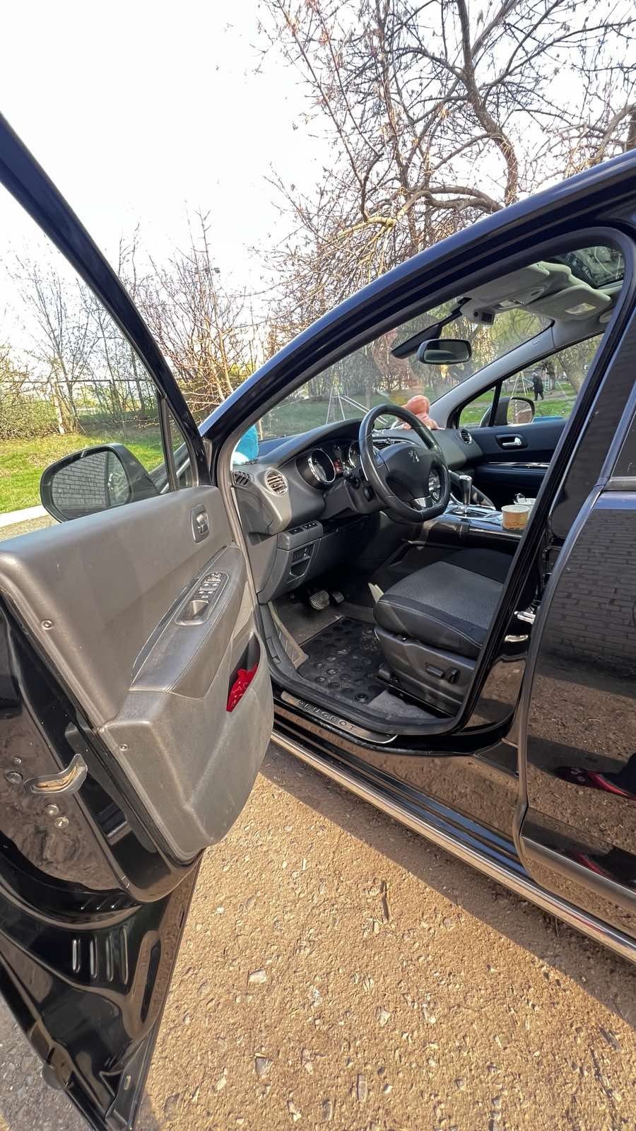 Продам Peugeot 3008