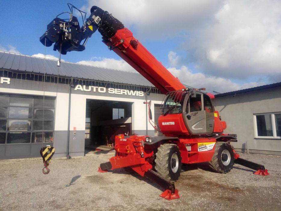 Wynajem ładowarek teleskopowych obrotowych Manitou 2540