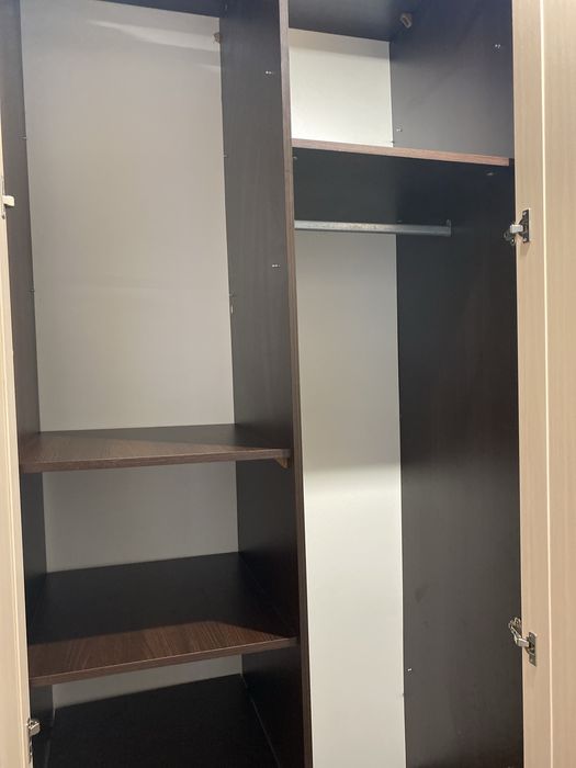 Szafa  wys 230 szer 60 cm stan dobry dl 160