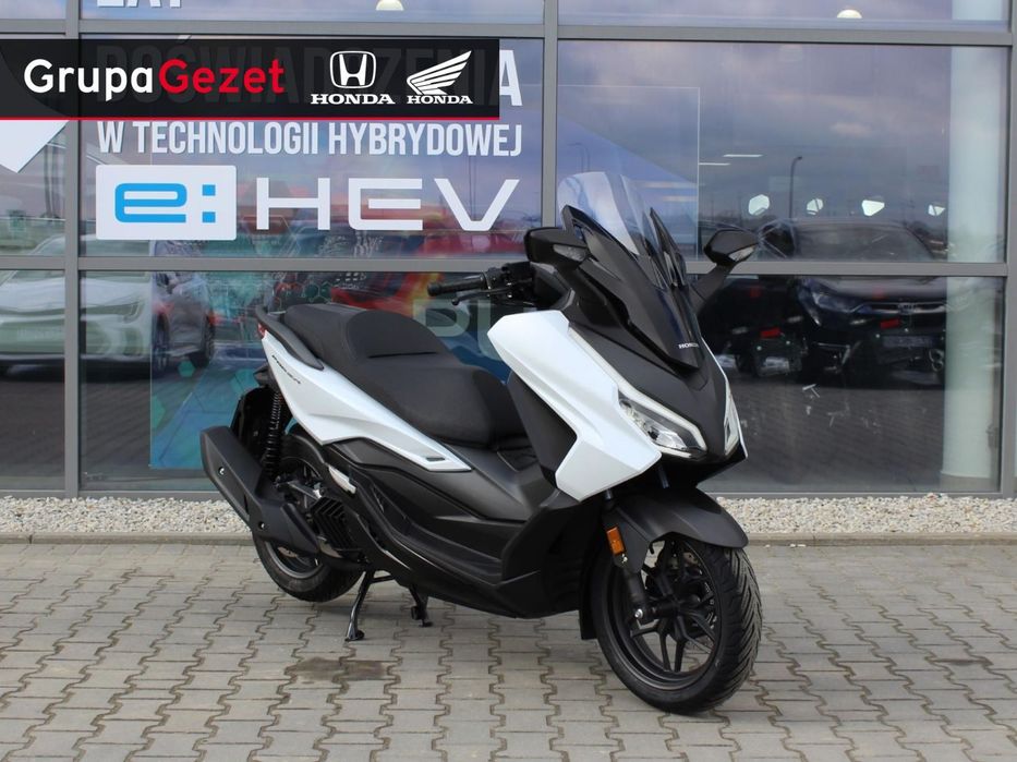 Honda NSS FORZA 125 Prawo Jazdy Kat. B, HSTC *dostępne inne kolory* WYPRZEDAŻ