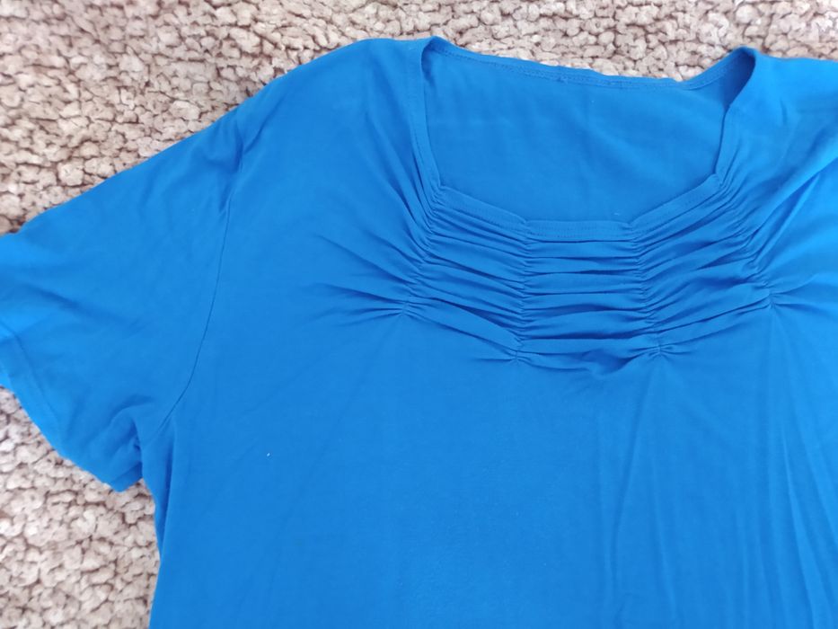 Bluzka niebieska z marszczeniem