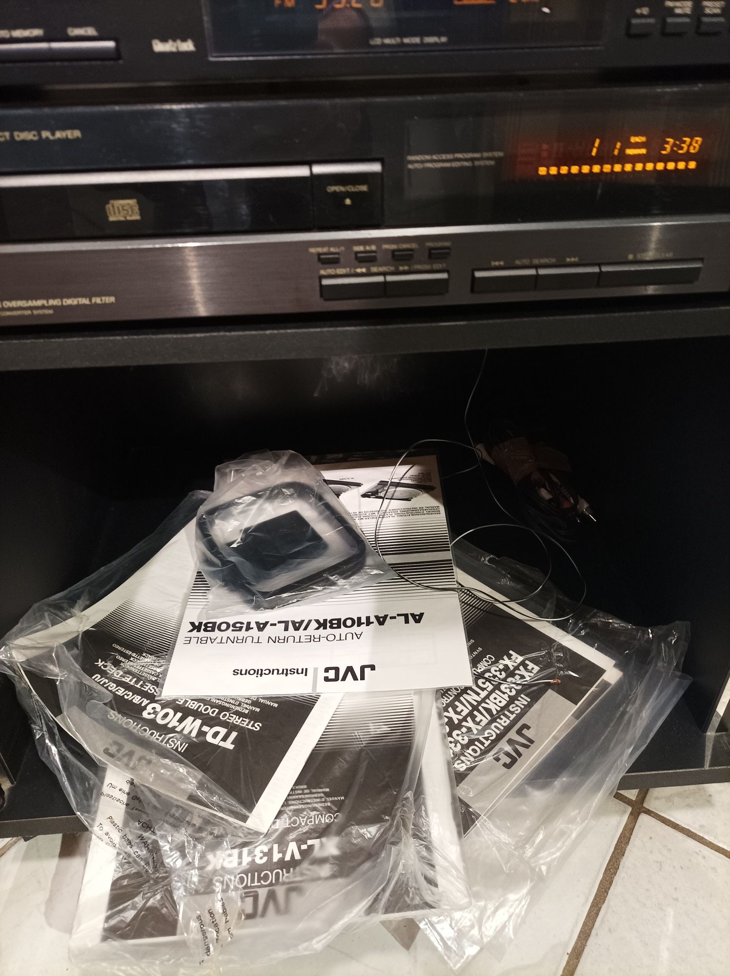 Zestaw JVC plus orginalna szafka