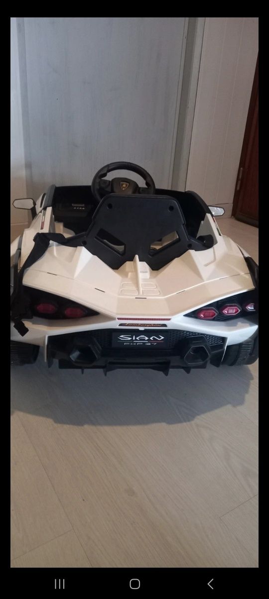 Carro criança Lamborghini Sian