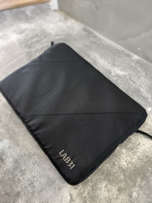 Torba na laptopa czarna LAB31 miękkie piankowe nowe