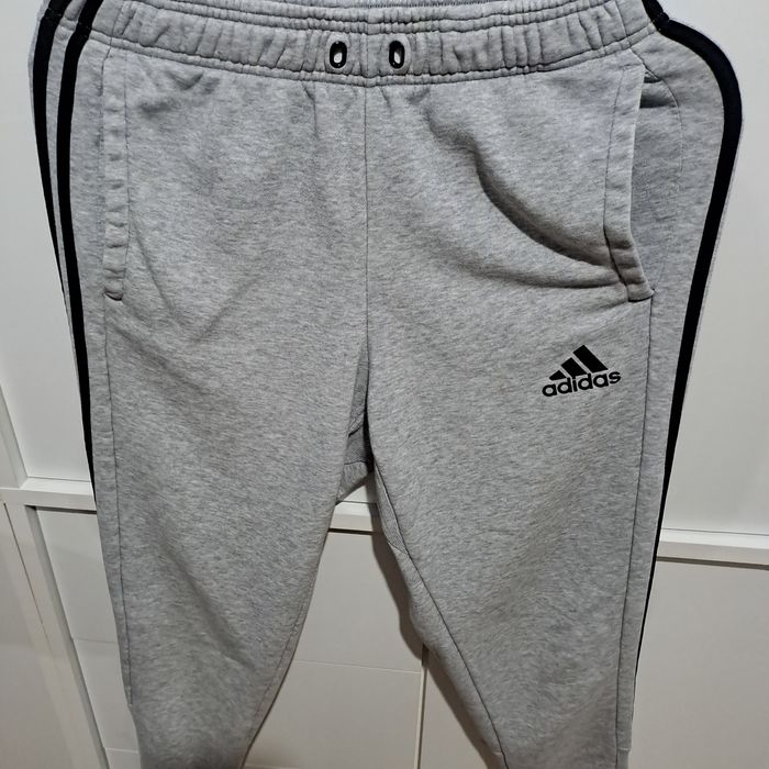 Spodnie dresowe adidas S