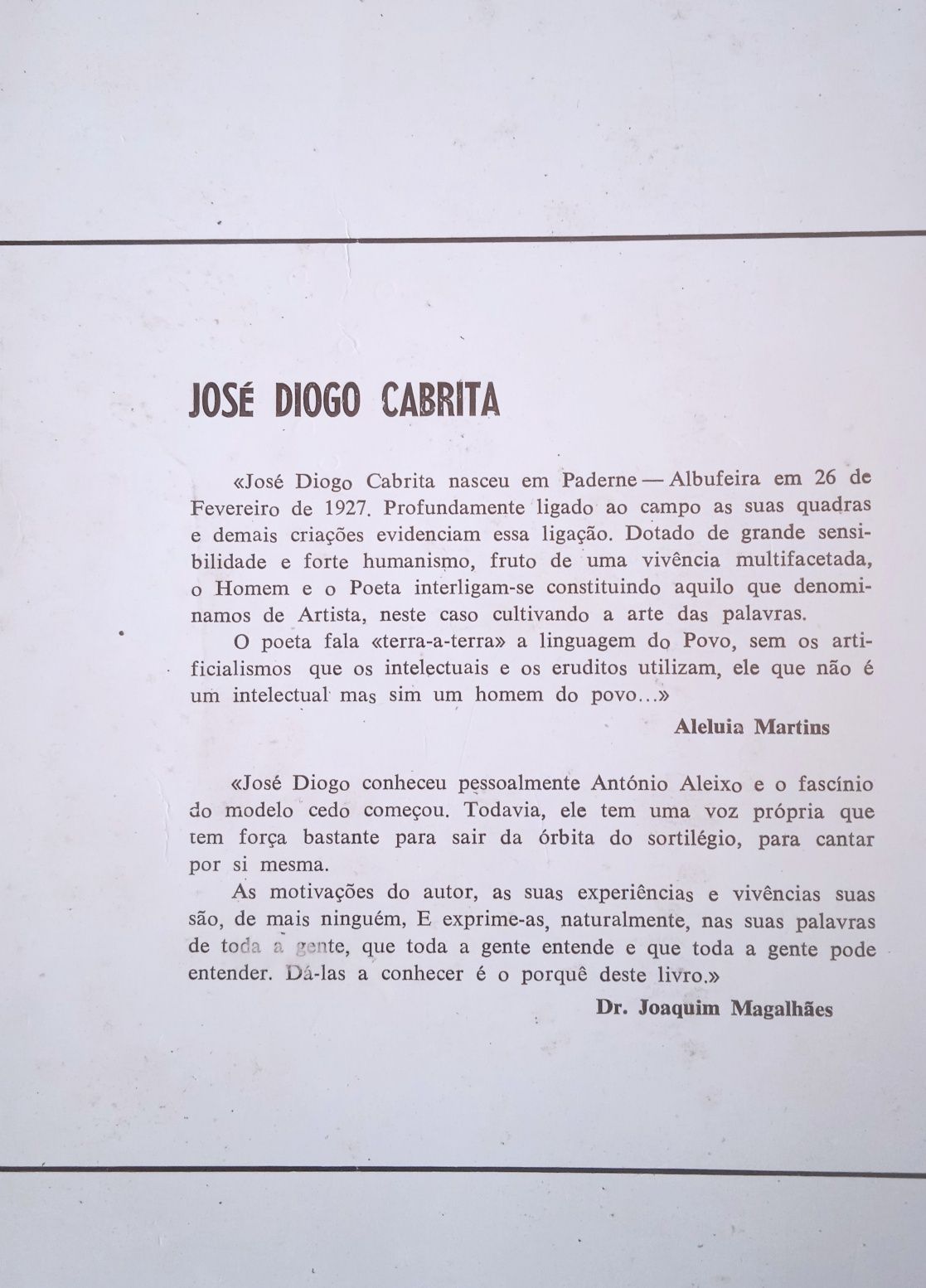 Voltado a cantar para o povo