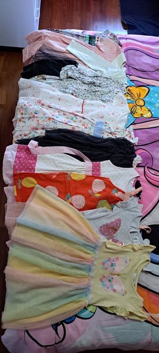 Roupa de menina 3 e 4 anos