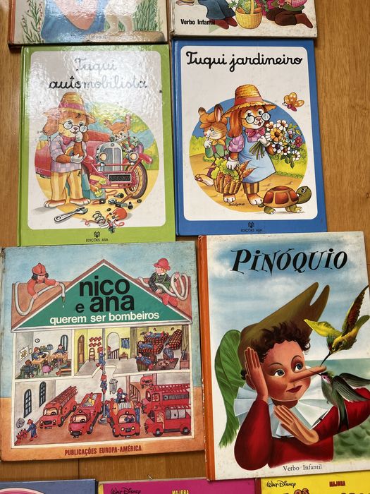 Conjunto de 10 historias antigas para crianças