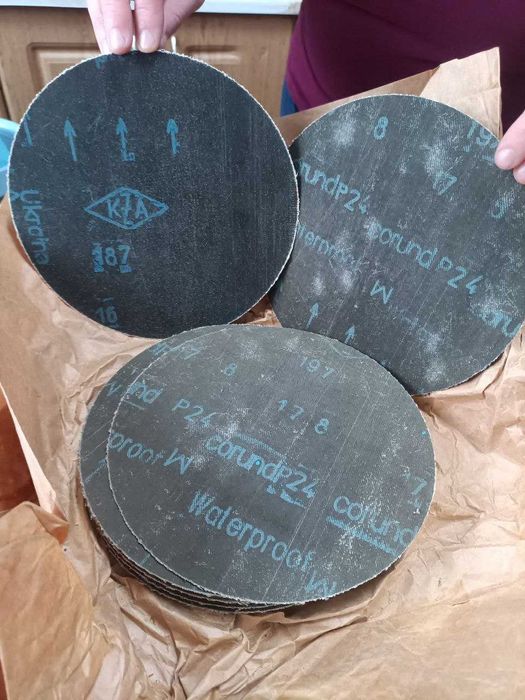 Наждачна бумага (круг) Ø210 мм Р24 15 шт. - Пропонуйте ціну