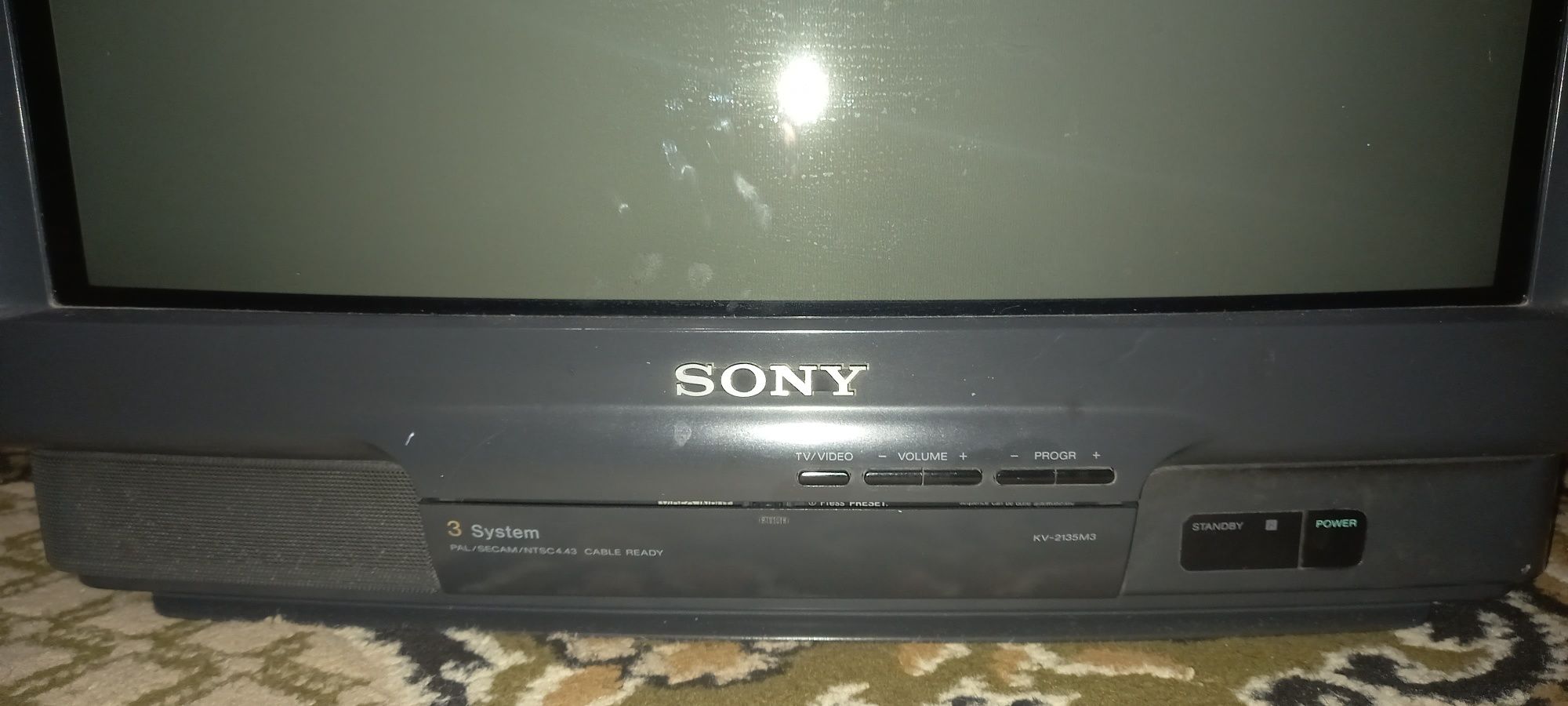 Телевізор Sony 2135M3