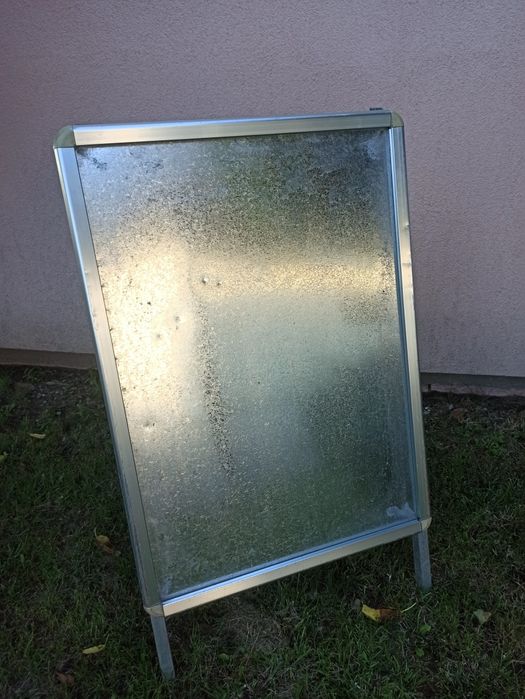 Potykacz reklamowy*tablica reklamowa