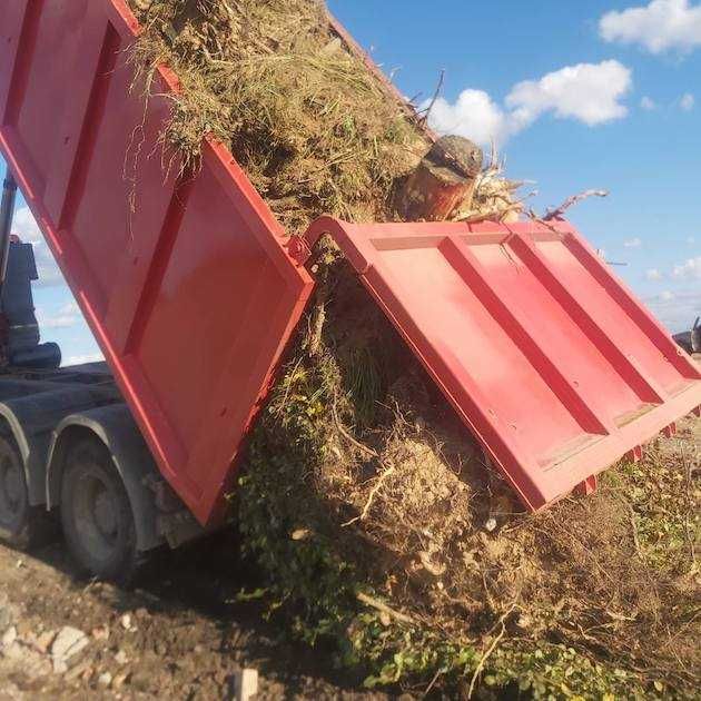 Камня,блоков,плит,бетона доставка+вывоз хлама ,пластика,грунта,дерева