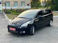 Peugeot 5008 2009 р.в. 1.6 бензин