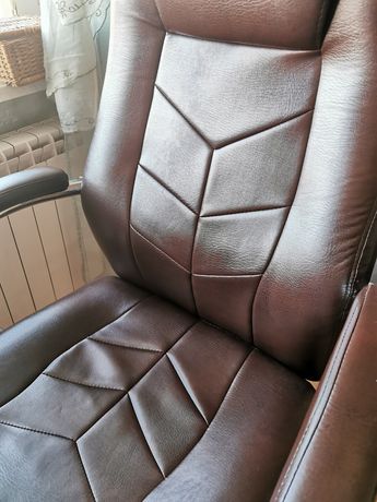 Elegancki fotel biurowy gabinetowy ekoskóra brązowy
