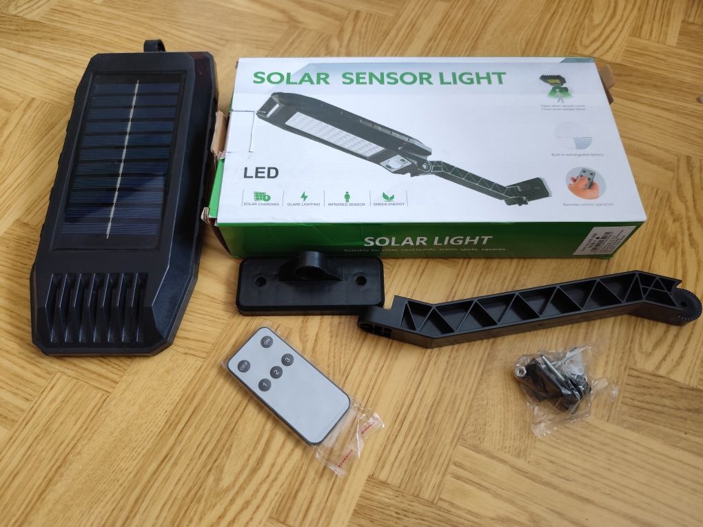 Lampa solarna Nowa