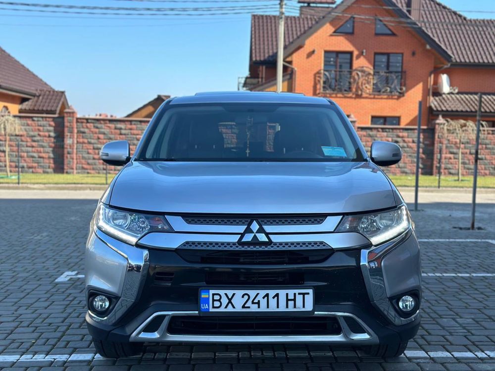 Mitsubishi Outlander 2019