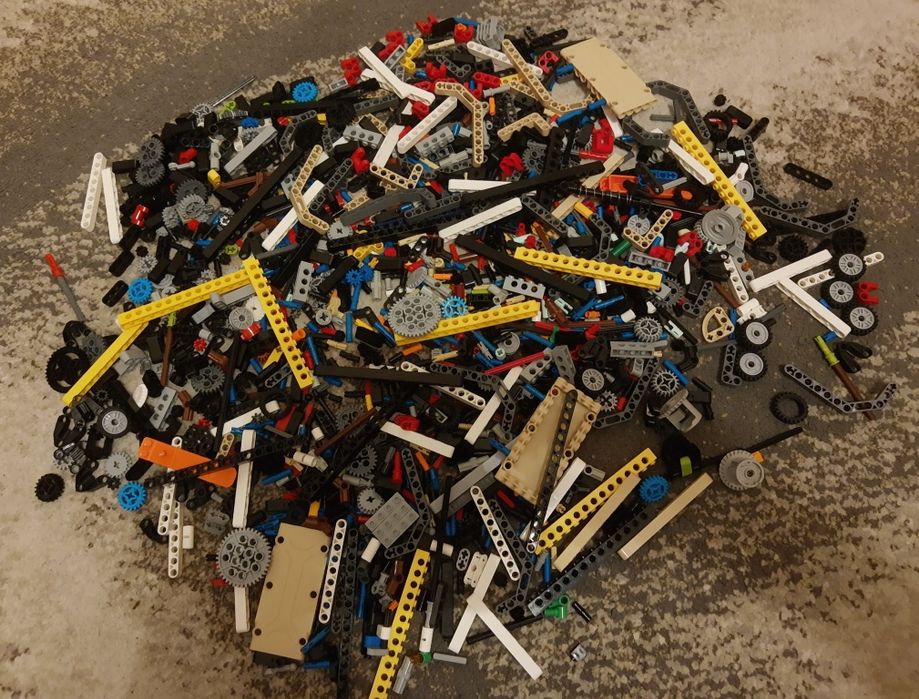 Prawie 1kg klocków technic , klocki LEGO liftram