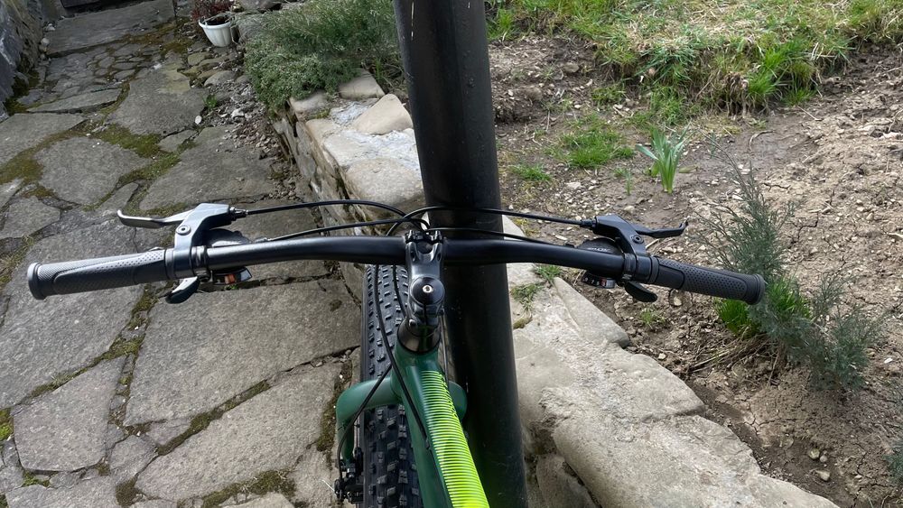 Pride Domut рама розміру L