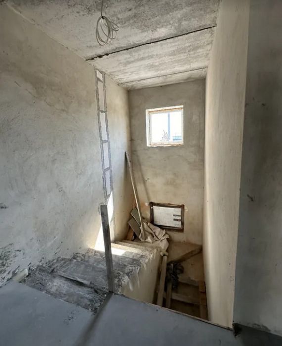 Продаж 2 поверхового таунхауса 105.9 кв. м, р-н Дружба