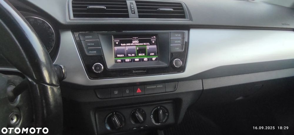 Sprzedam skoda fabia r. 2016