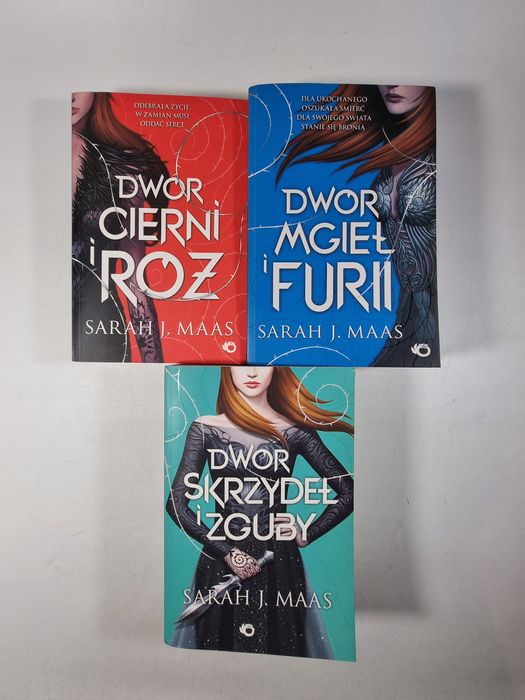 Dwór Cierni i Róż 1-3 / Skrzydeł i Zguby / Mgieł i Furii / Maas