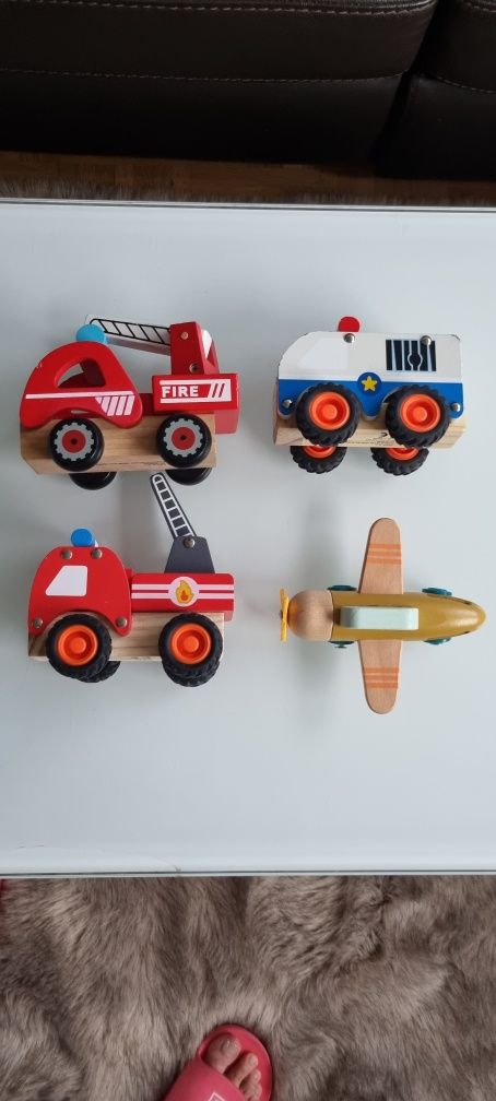HEMA Дерев'яні іграшки — транспорт: поліцейська, пожежна машина HEMA,
