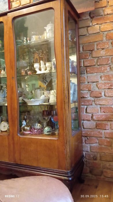 OrzechowSecesja 160x110x40cm witryna oszklone z lustrem secesja