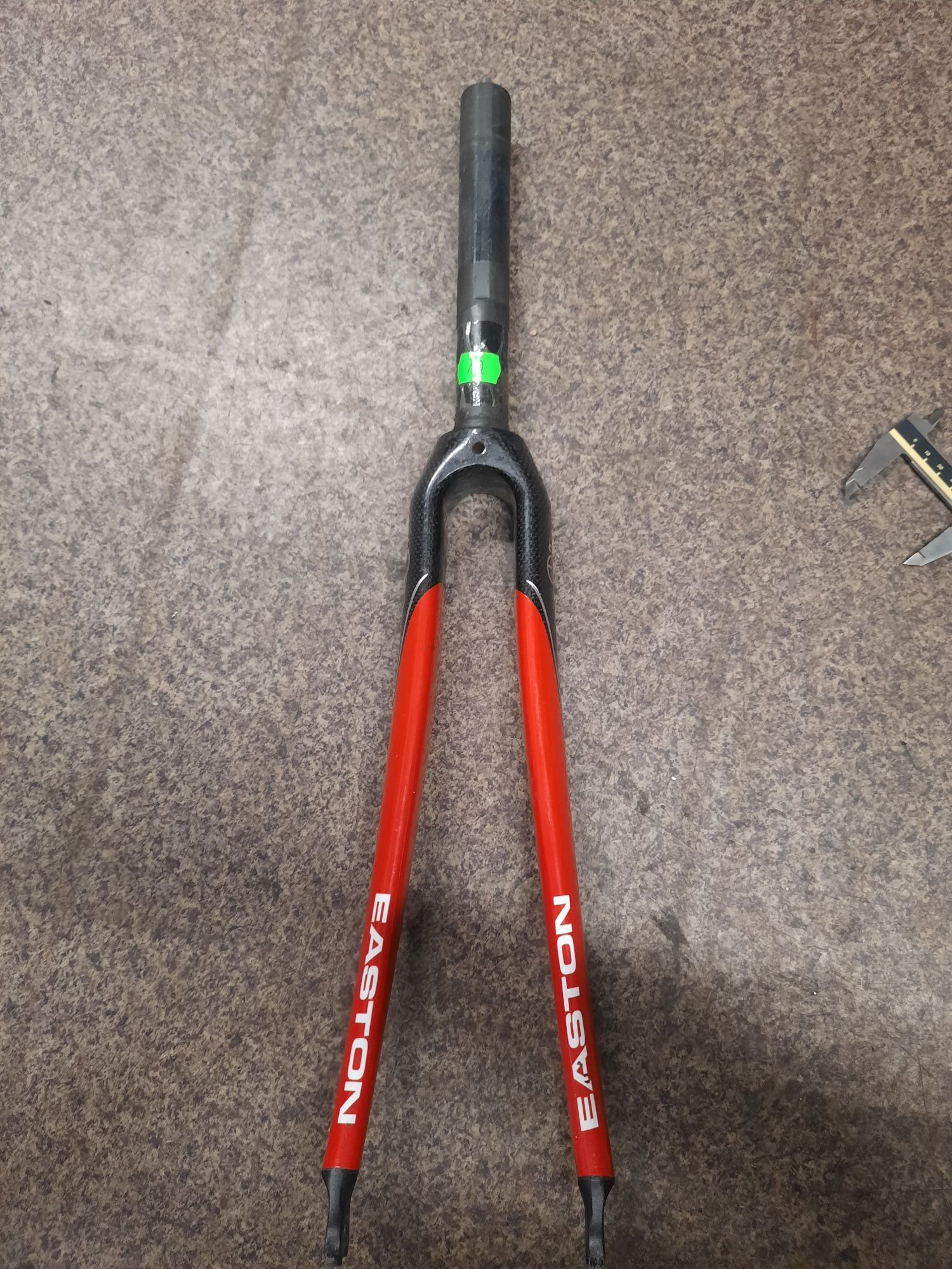 widelec szosowy eddy merckx CARBON 28" sterowa 1 1/8" kolarzówka 12